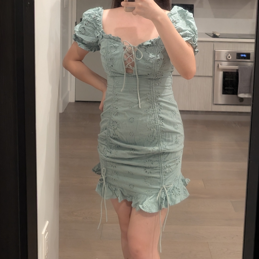 Chic Lace-Up Mint Dress